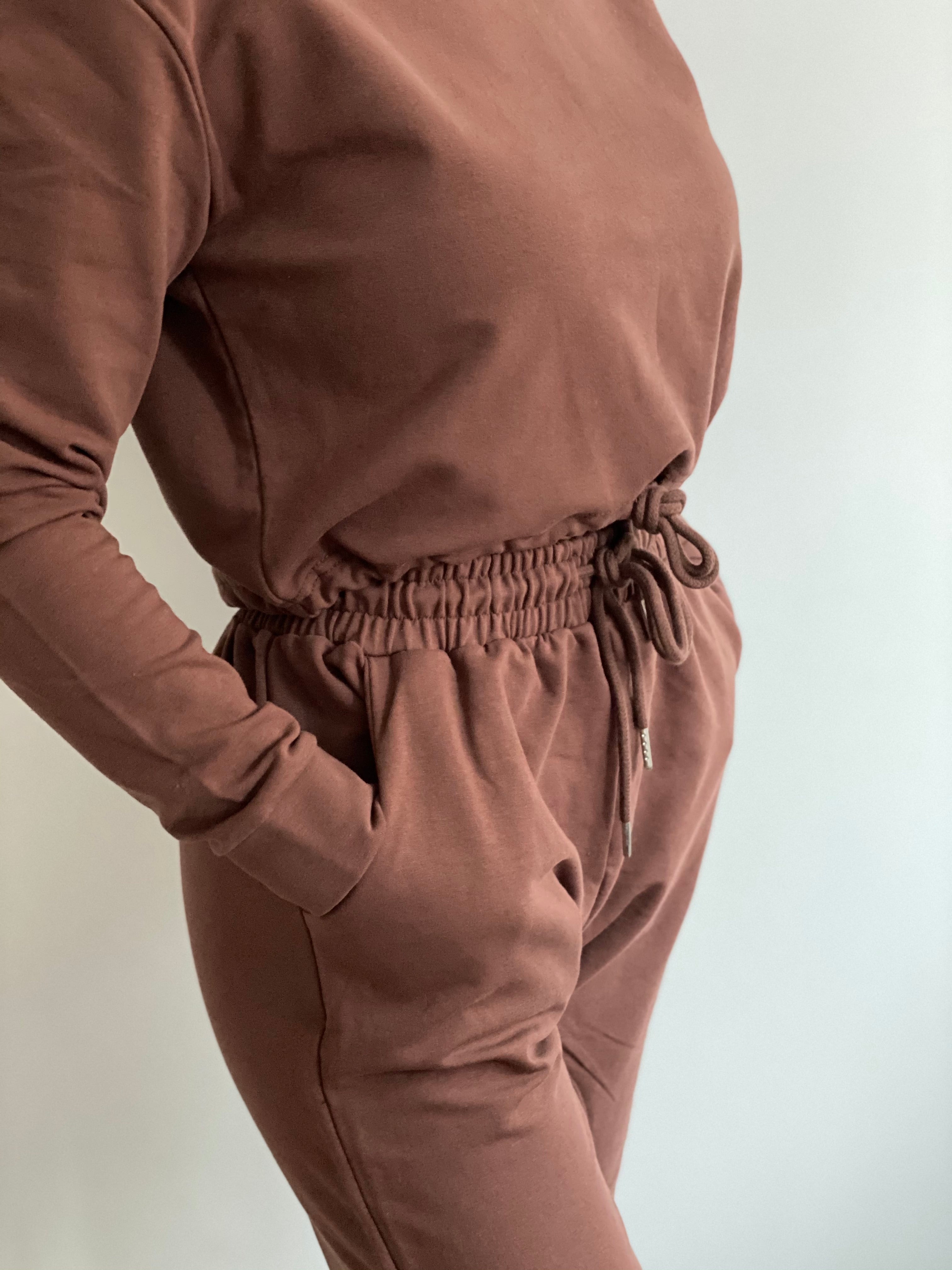 Cropped Tracksuit in Brown