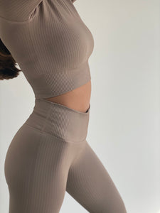 Long Seamless Loungewear set in Taupe